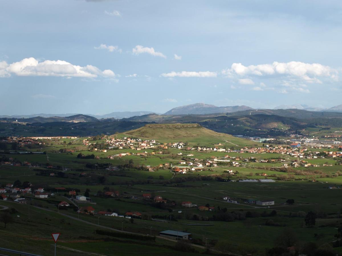 Готель Posada Las Torres Yuso Екстер'єр фото